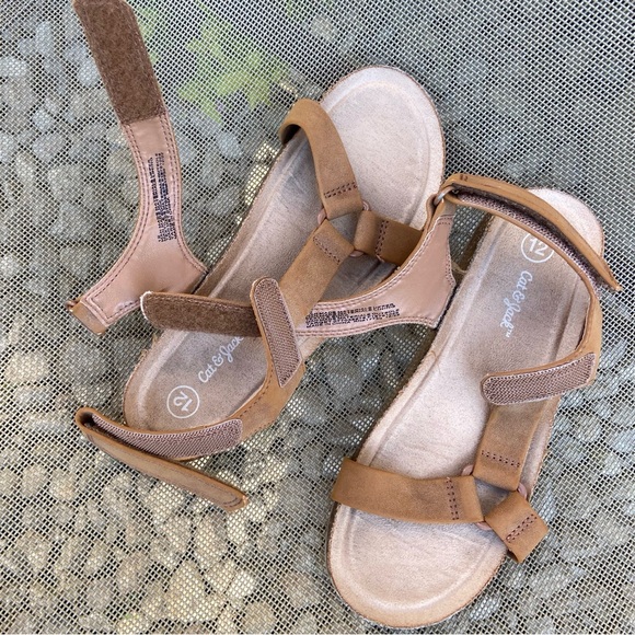 2pr. Gently Worn/Clean Sz-C/ 11-12 Cat& Jack Tan Sandals/Purple Scott Flip Flops - Picture 15 of 16